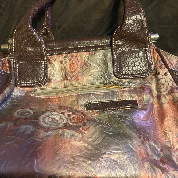 Purse - Picture 2 of 3